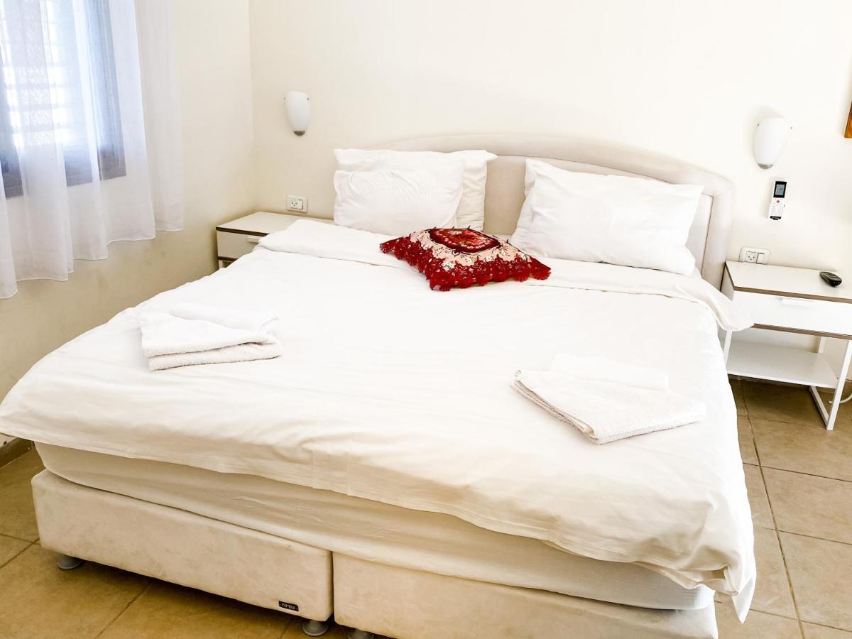 Hotel Etzel Tami Hospitality Neot Golan Exterior foto