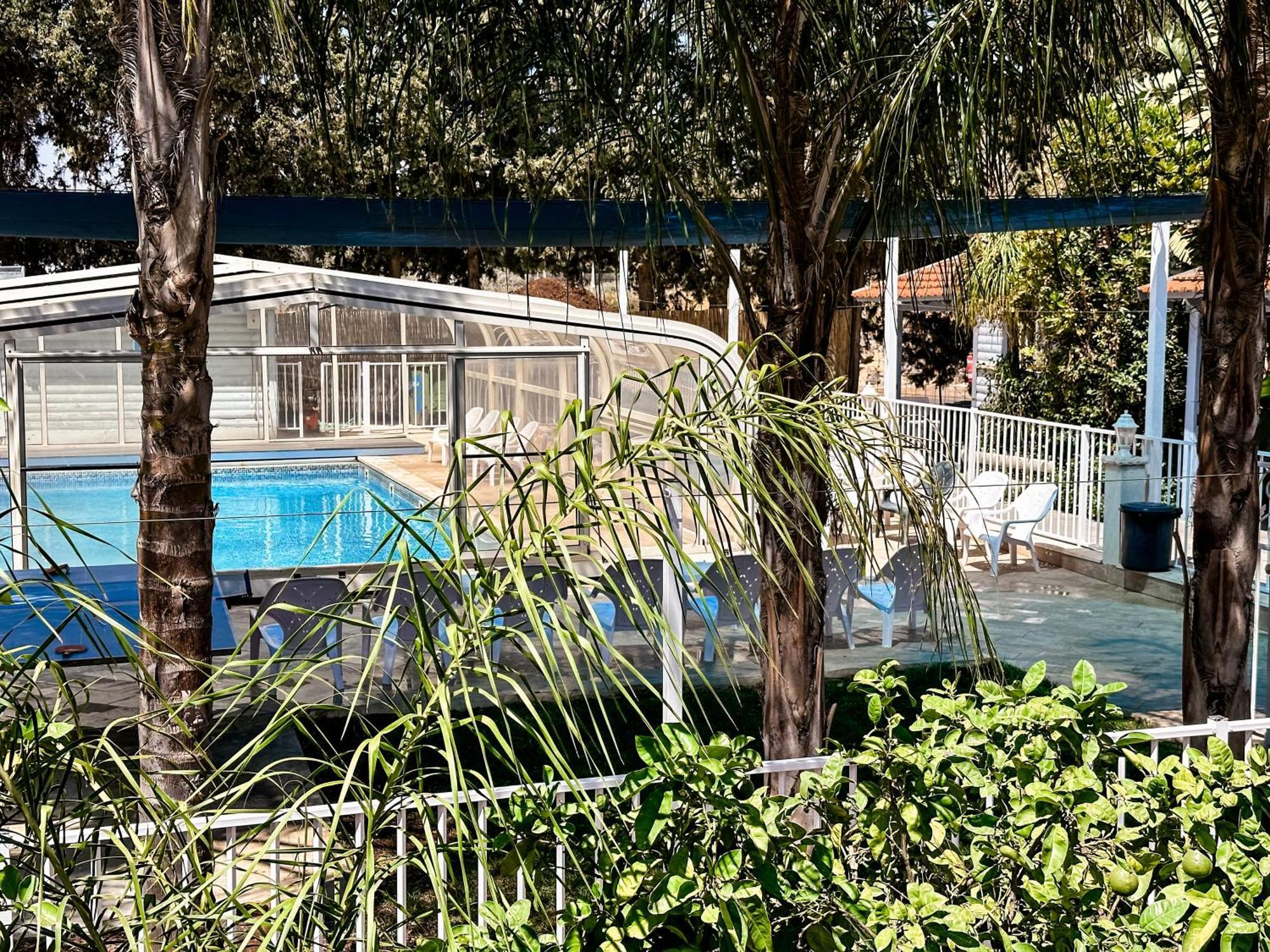 Hotel Etzel Tami Hospitality Neot Golan Exterior foto